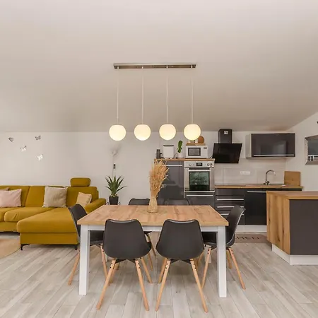 شقة Tarle فوديس