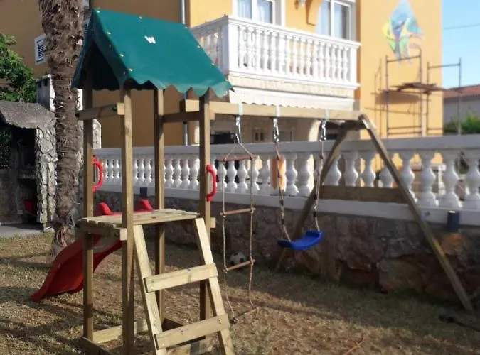 Tarle Апартаменты *