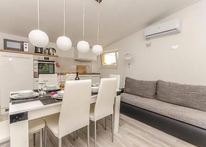 아파트 Tarle 보디체